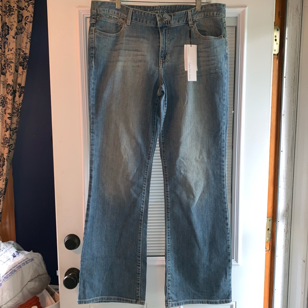 NWT Calvin Klein ultimate bootcut Jeans 16 - Picture 1 of 6